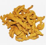 turmeric fingerrr.jpg